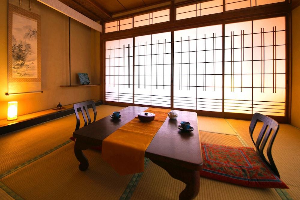 Hotel Koraku Beppu Dış mekan fotoğraf